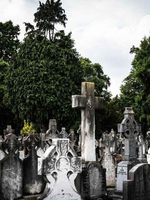 Glasnevin Cemetery